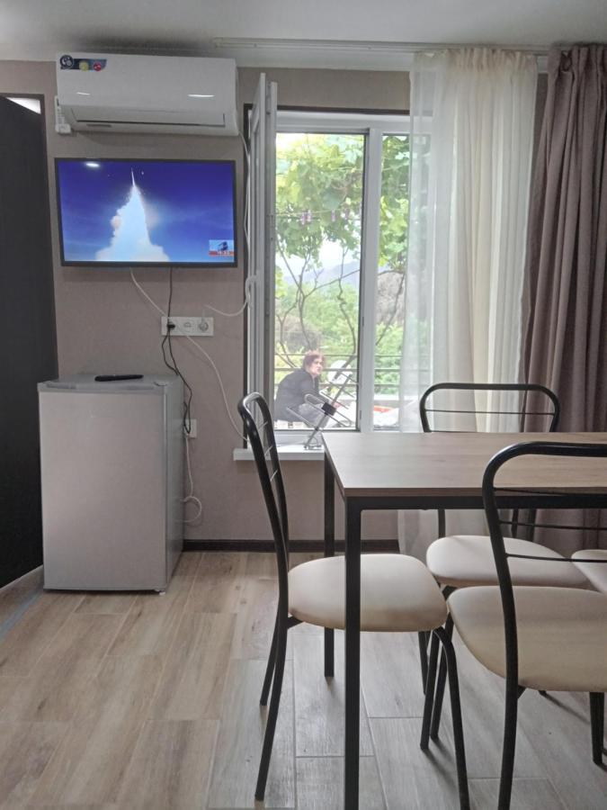 Veranda M Tbilissi Extérieur photo